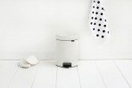 Brabantia atkritumu tvertne 5 l, Balta 3
