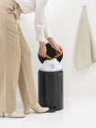 Brabantia NewIcon atkritumu tvertne 12 l, Matt Black 2