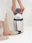 Brabantia NewIcon atkritumu tvertne 5 l, Brilliant Steel 6