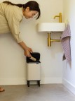 Brabantia Bo Hi atkritumu tvertne 4 l, Soft Beige 10