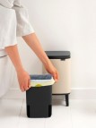 Brabantia Bo Hi atkritumu tvertne 4 l, Soft Beige 9