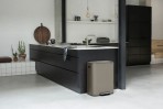 Brabantia Bo Step On atkritumu tvertne 2 x 30 L, Platinum 7