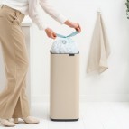 Brabantia Bo Touch atkritumu tvertne 30 l, Soft Beige 6