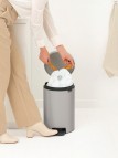Brabantia NewIcon atkritumu tvertne 12 l, Soft Grey 10