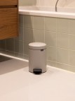Brabantia NewIcon atkritumu tvertne 3 l, Soft Grey 4