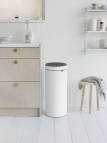 Brabantia Touch atkritumu tvertne 30 l, White 2