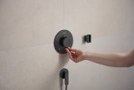 Hansgrohe FixFit Fine S Sienas izvads ar pretvārstu, BBC 3