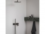 Iebūv. Eleganta divvirz. maisītājs bez korpusa, ar dušas kompl., graf. 8