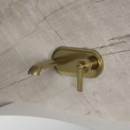 Omnires Armance izlietnes maisītājs no sienas, Brushed brass 4