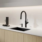 Omnires Bend virtuves maisītājs ar izvelkamu izteku, Matt black 4