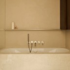 Omnires Y 5-caurumu vannas/dušas maisītāju sistēma, Brushed nickel 3