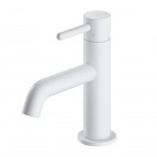 Omnires Y Izlietnes maisītājs, Matt White