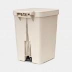 Pedāļa atkritumu tvertne StepUp 25 litri - maigi bēša 8